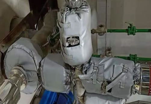 高溫管道<a href=http://www.ltty168.cn/e/tags/?tagname=%E4%BF%9D%E6%B8%A9%E9%9A%94%E7%83%AD target=_blank class=infotextkey>保溫隔熱</a>衣